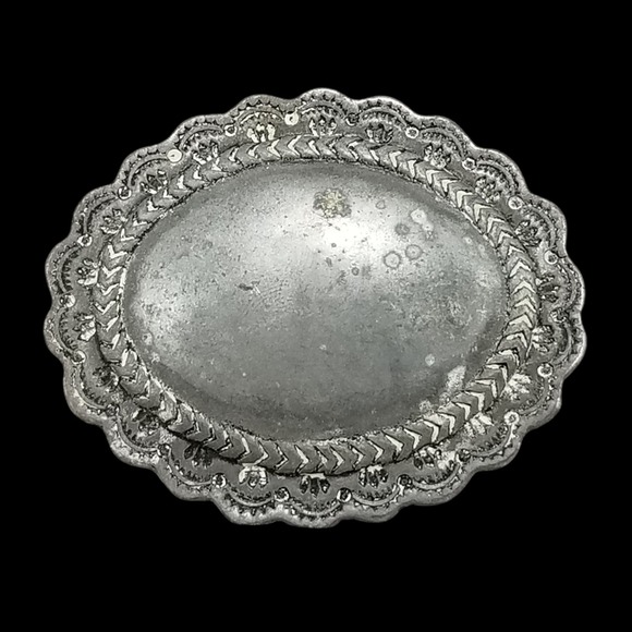 Unbranded Accessories - Belt Buckle Vintage Scalloped Oval Silver Tone‎ Embossed Western Boho Accessory